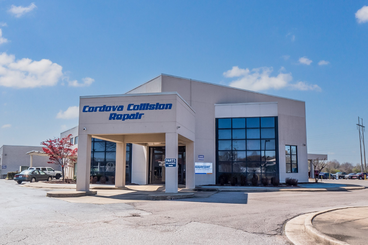 Cordova Collision _ Hertz-1